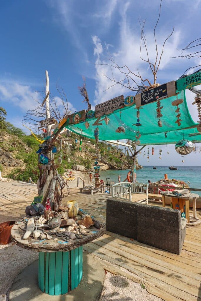 Tugboat beach bar in Curaçao